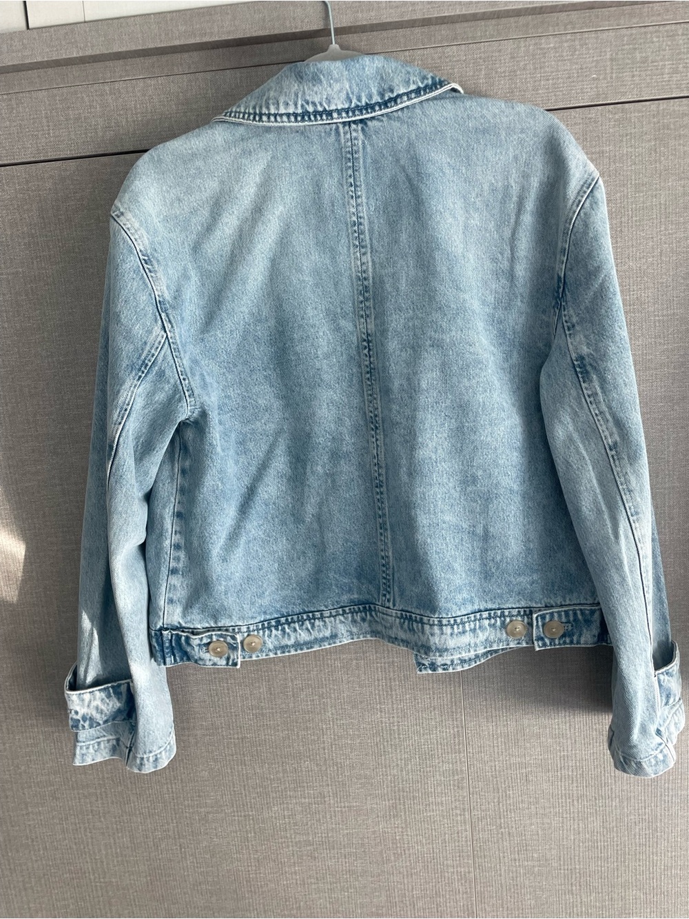 GAP Women’s Light Blue Denim Jacket - Picture 2 of 4